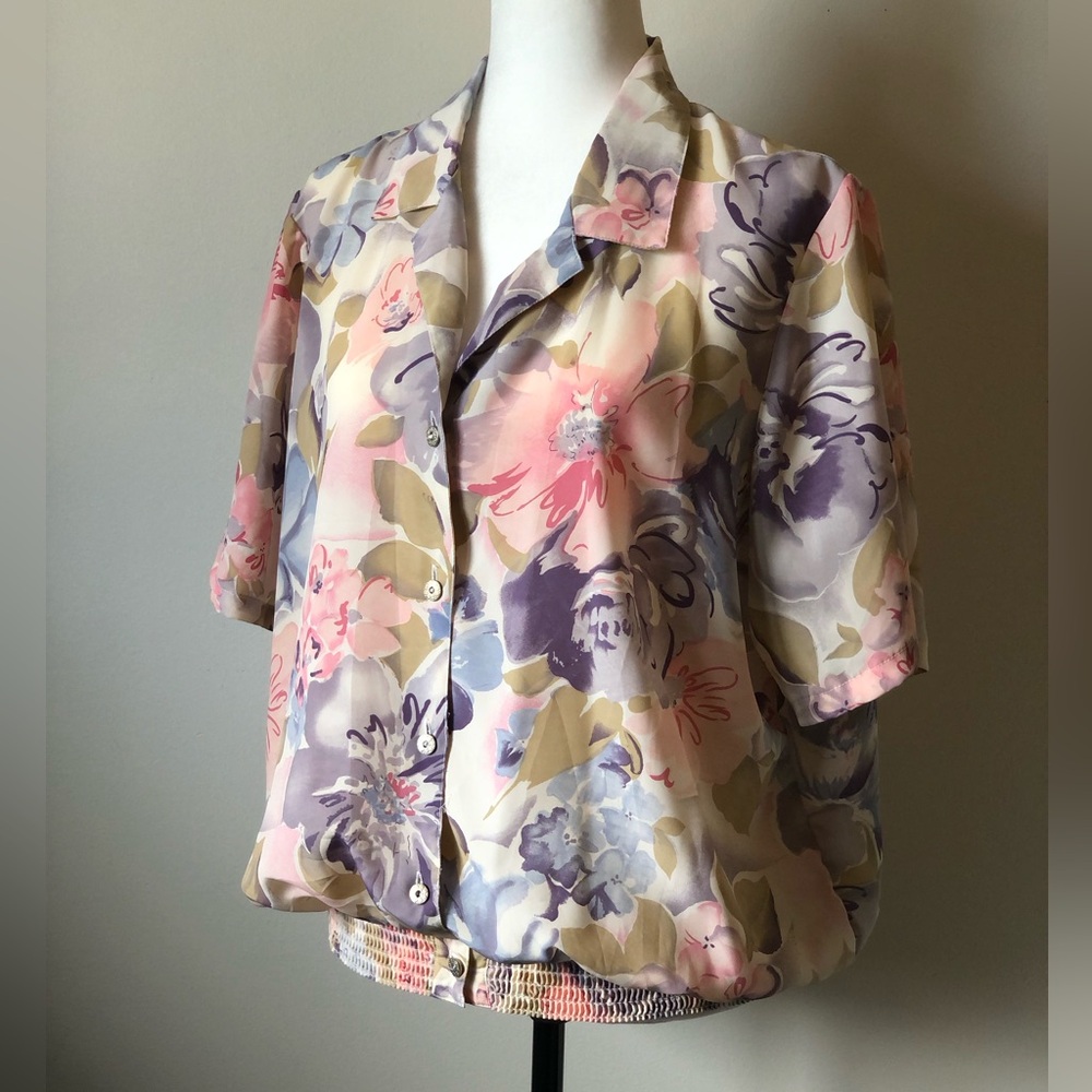 Vintage pastel floral button up elastic hem short sleeve top - size 38 - Zellers